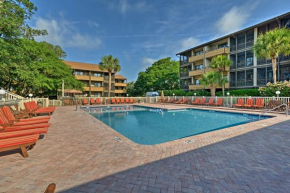 Charming Myrtle Beach Condo with Pool Access!